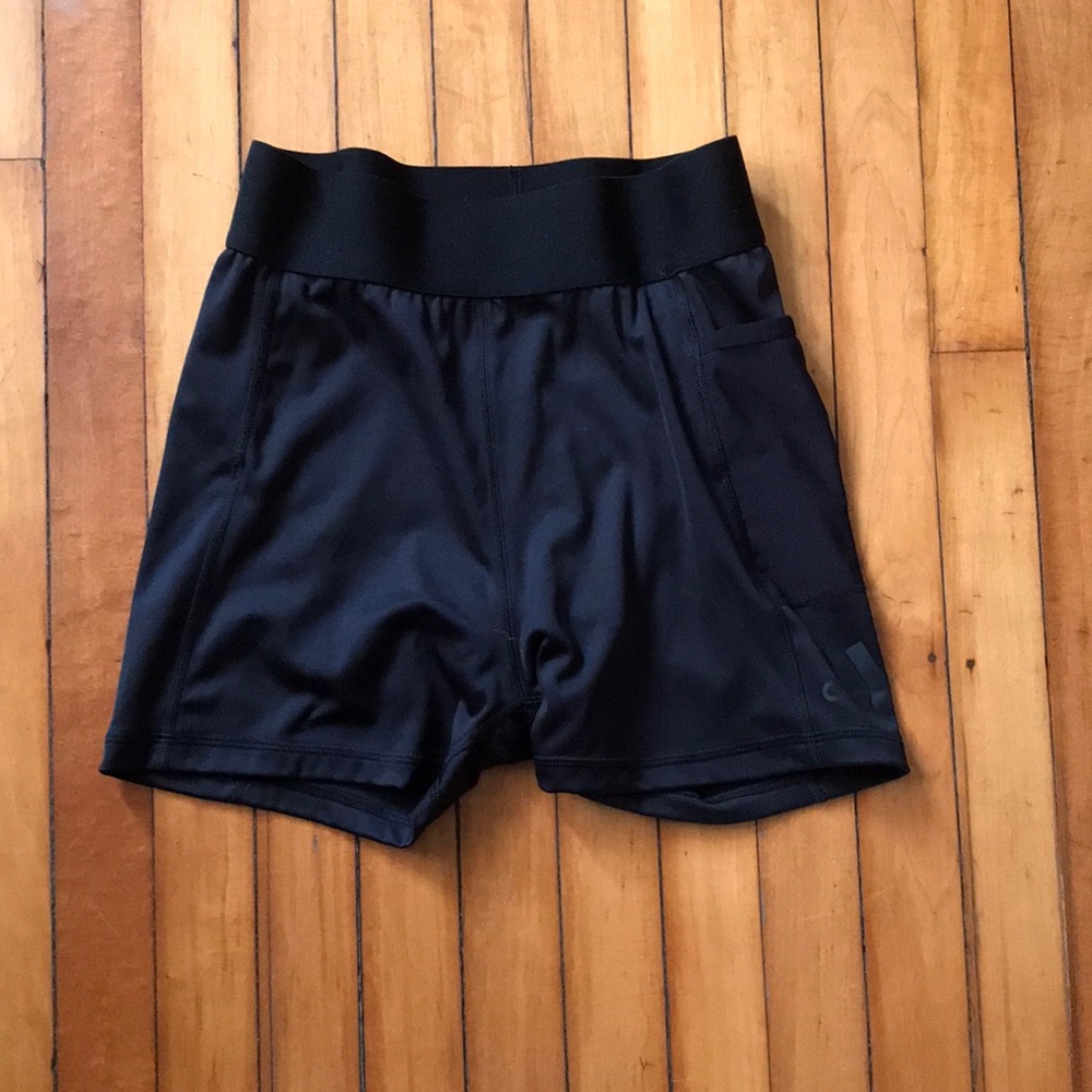 Adidas Training Shorts with Mesh Side Pocket Size Small
